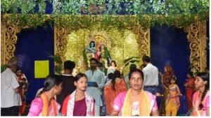 जन्माष्टमी पर कृष्णमय हुआ जमशेदपुर, मंदिरों में गूंज रहे ‘हरे कृष्ण’ और ‘राधे-राधे’ के जयकारे
