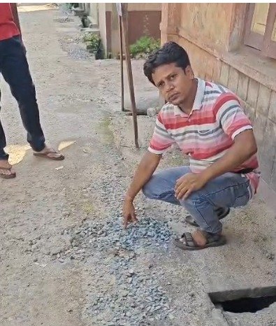 शास्त्रीनगर में गैस पाइपलाइन के बाद सड़क मरम्मत पर सवाल, पतली कंक्रीट ढलाई को लेकर नागरिकों में नाराजगी