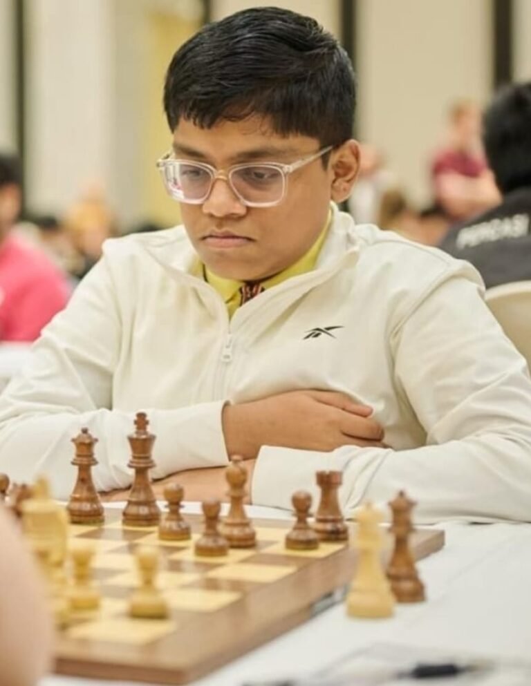 जमशेदपुर: चेस में अधिराज मित्रा ने रचा इतिहास; 36वीं नेशनल अंडर-17 ओपन चेस चैंपियनशिप में जीता गोल्ड, अजेय रहकर बने नेशनल चैंपियन