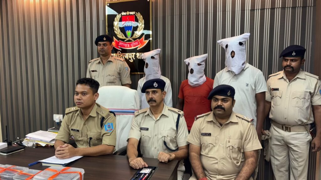 आदित्यपुर: वेतन के 11 हजार रुपये लूटने के लिए रघु महतो की हत्या, तीन गिरफ्तार