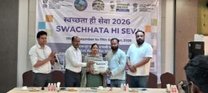 जमशेदपुर: रंगकर्मी प्रेम दीक्षित बने मानगो नगर निगम के स्वच्छता ब्रांड एंबेसडर, मेयर सुधा गुप्ता ने सौंपा नियुक्ति पत्र