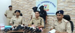 जमशेदपुर: हत्या का बदला लेने की फिराक में घूम रहे दो आरोपी गिरफ्तार, हथियार बरामद