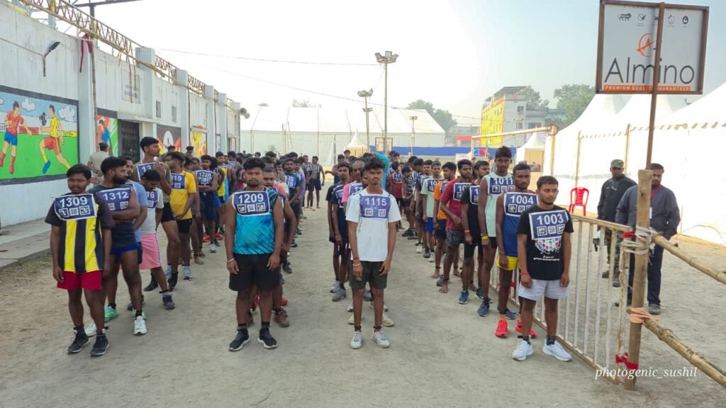 रामगढ़ में होमगार्ड बहाली की शारीरिक दक्षता परीक्षा दूसरे दिन भी जारी, दुलमी की महिला अभ्यर्थियों ने लिया हिस्सा