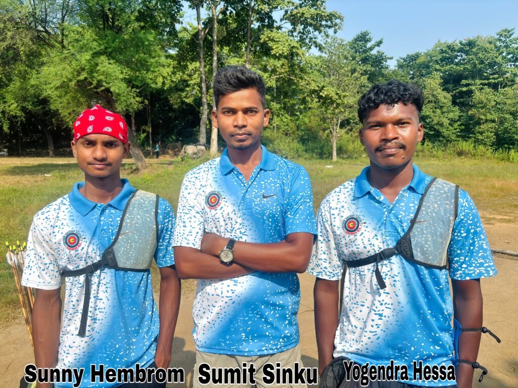 चाईबासा के दो तीरंदाज झारखंड टीम में चयनित, जयपुर में जूनियर राष्ट्रीय प्रतियोगिता में दिखाएंगे दम