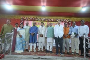 जमशेदपुर:बागबेड़ा में अनुग्रह नारायण सिंह संस्थान का विजया मिलन समारोह, सामाजिक एकता पर दिया जोर