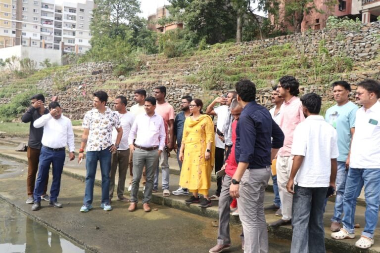 छठ पूजा से पहले मानगो के घाटों का मेयर सुधा गुप्ता ने किया निरीक्षण, सुविधाएं दुरुस्त करने के निर्देश