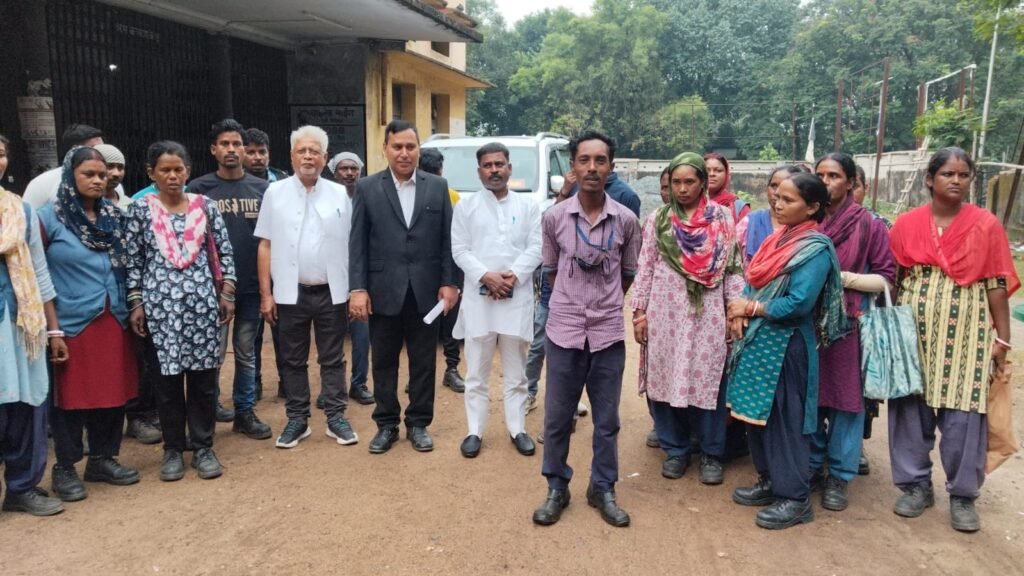 जमशेदपुर: टाटा स्टील यूएसआईएल के ठेका मजदूरों ने बोनस व छुट्टी के भुगतान पर उठाए सवाल; एटक ने पे-स्लिप देने की मांग की