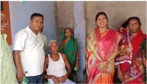 बिरसानगर में विधायक पूर्णिमा साहू ने किया क्षेत्र का दौरा, कई योजनाओ का किया शिलान्यास