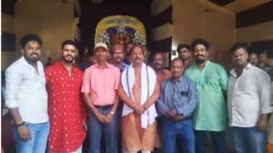 जमशेदपुर: पूर्व मुख्यमंत्री रघुवर दास ने टेल्को के पूजा पंडालों में की मां दुर्गा की पूजा-अर्चना